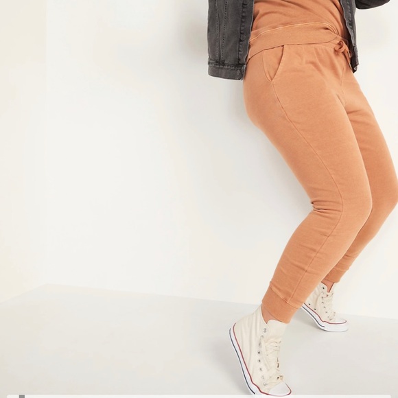 Mid-Rise Vintage Street Jogger Sweatpants for Women. NWT.  Size XL. - Picture 3 of 5